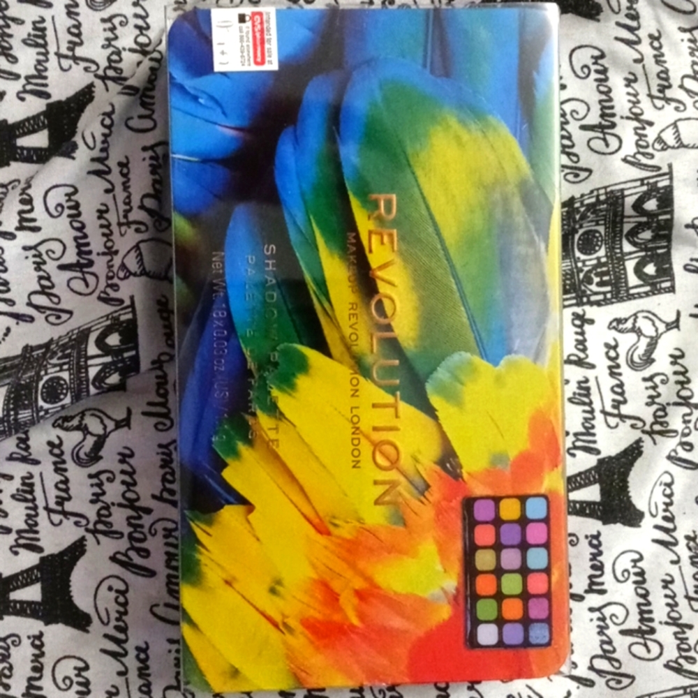 (3 for $20) Revolution Birds of Paradise 18 pan palette